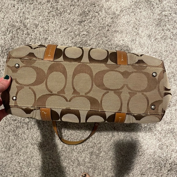 Coach Signature Tote Bag - EUC - Brown and Tan - Picture 5 of 7
